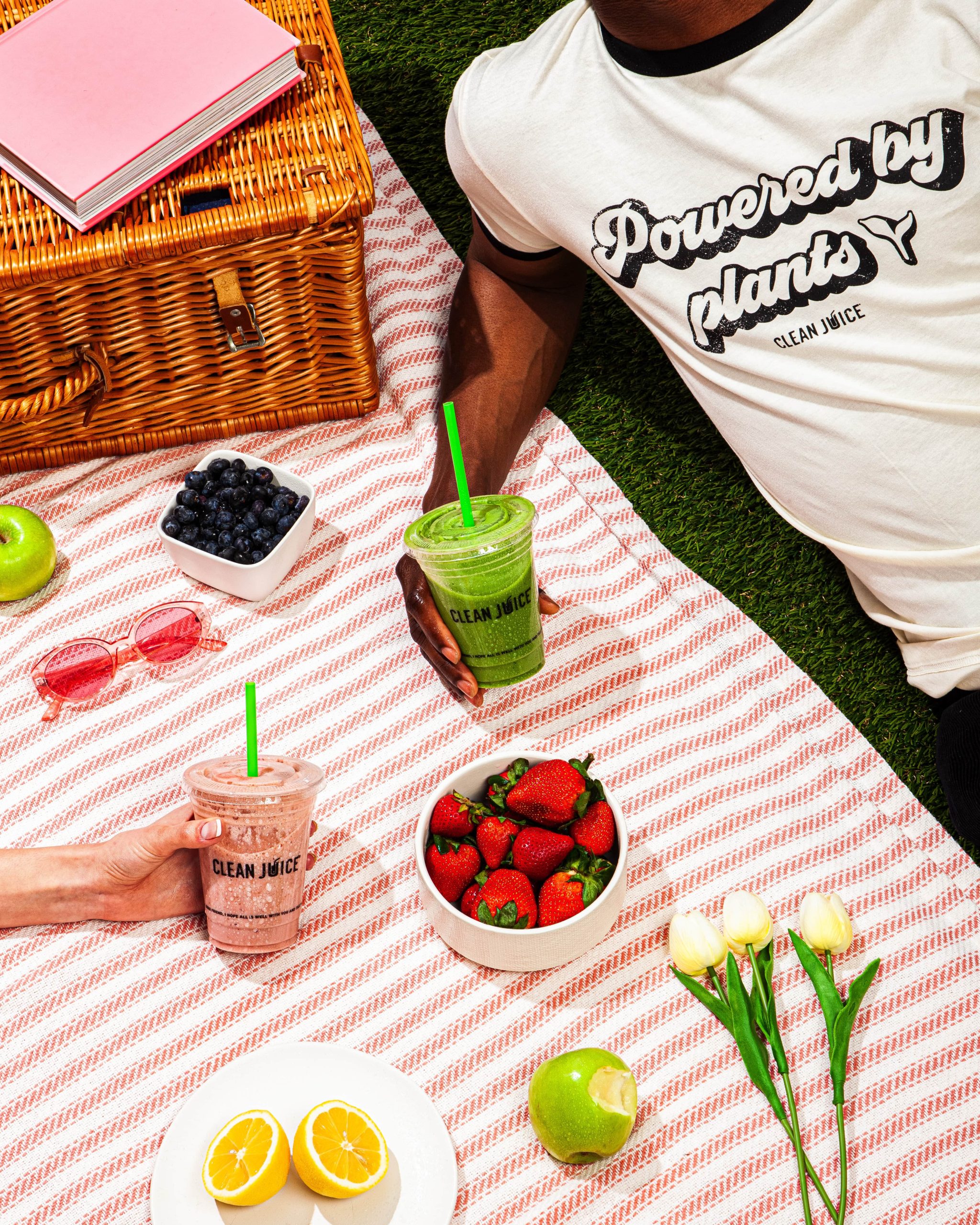 When it comes to juicing vs. blending, our team at Clean Juice believes that both sides are winners.